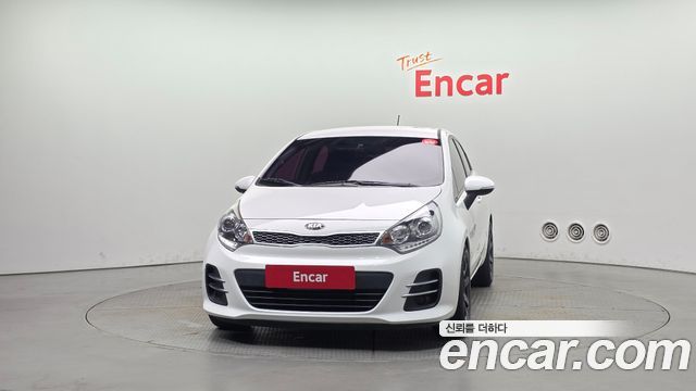 Kia pride 1.4 Diesel Hatchback Luxury — пробег 159 297 км — фото 3 из 5