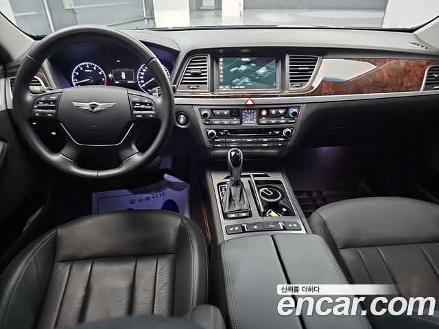 Hyundai Genesis из Кореи Encar