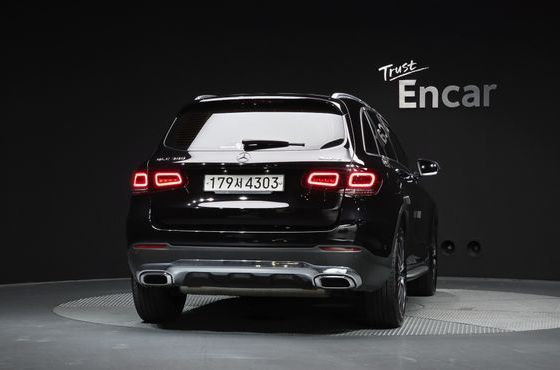 Mercedes-Benz GLC-Class GLC300 4MATIC — пробег 115 059 км — фото 4 из 5