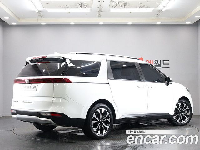 Kia Carnival из Кореи Encar