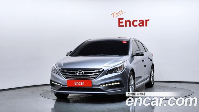 Hyundai Sonata 2.0 Turbo Exclusive — пробег 183 712 км — фото 3 из 5