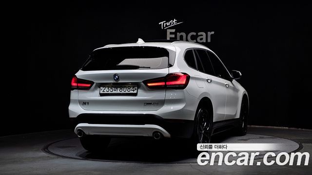 BMW X1 xDrive 18d Advantage — пробег 88 128 км — фото 4 из 5