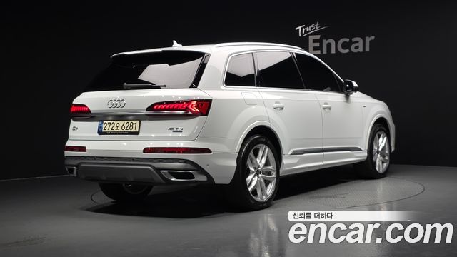 Audi Q7 45 TDI Quattro Premium — пробег 21 639 км — фото 2 из 5