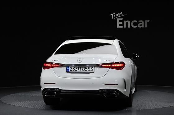 Mercedes-Benz C-Class C300 4MATIC AMG Line — пробег 27 279 км — фото 4 из 5