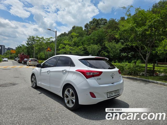 Hyundai i30 Diesel 1.6 VGT Extreme — пробег 115 141 км — фото 4 из 5