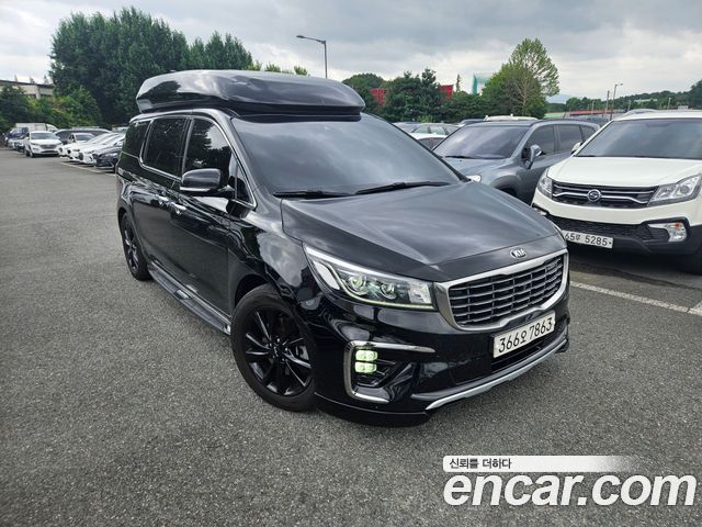Kia Carnival из Кореи Encar