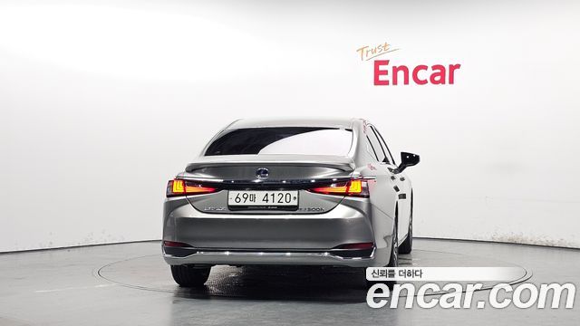 Lexus ES из Кореи Encar