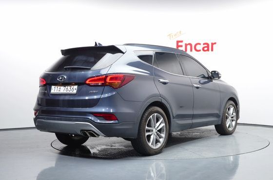 Hyundai Santafe Diesel 2.0 2WD Exclusive — пробег 185 664 км — фото 2 из 5
