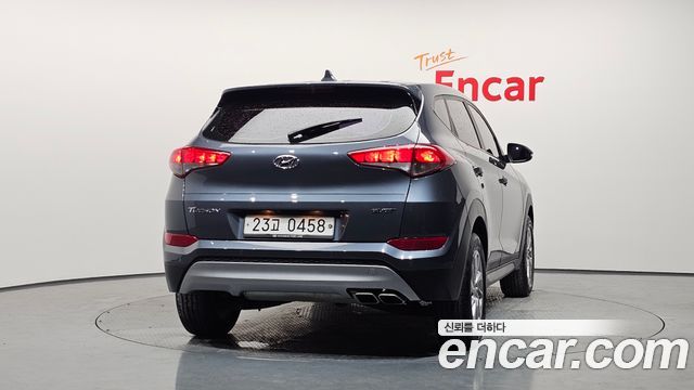 Hyundai Tucson Diesel 2.0 2WD Style Special — пробег 106 773 км — фото 4 из 5