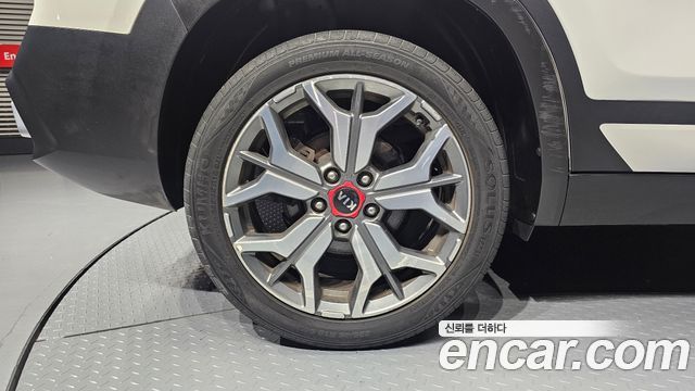 Kia Seltos из Кореи Encar