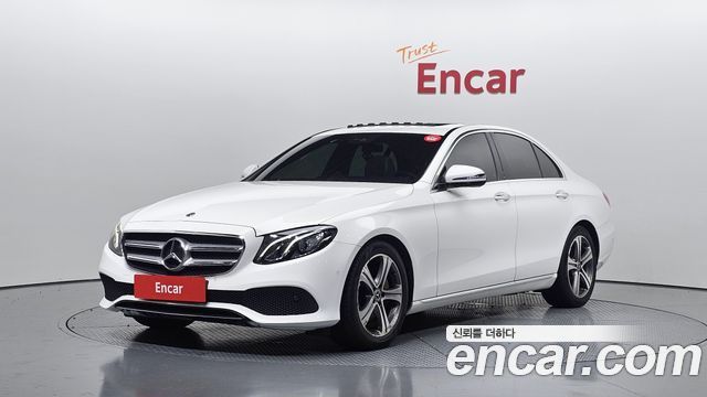 Mercedes-Benz E-Class из Кореи Encar