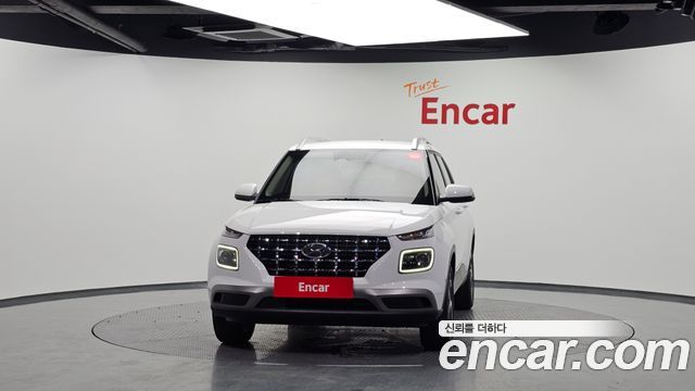 Hyundai Venue из Кореи Encar