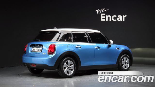 Mini Cooper из Кореи Encar