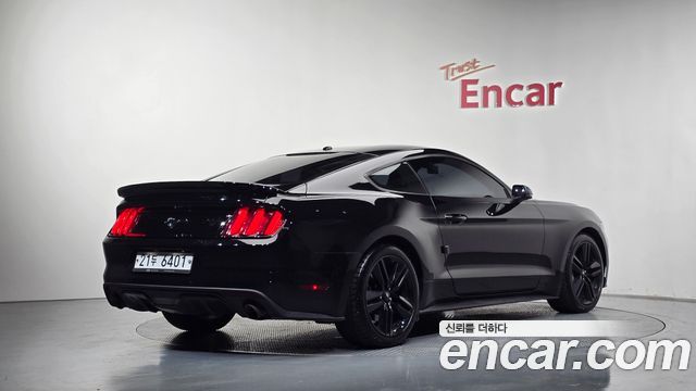 Ford Mustang Coupe — пробег 189 715 км — фото 2 из 5