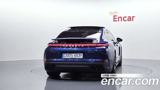 Porsche Panamera 2.9 AWD E-Hybrid — пробег 3 164 км — фото 4 из 5