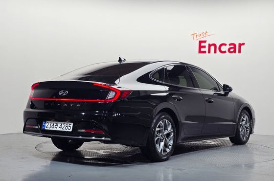 Hyundai Sonata 2.0 Premium Plus — пробег 19 021 км — фото 2 из 5