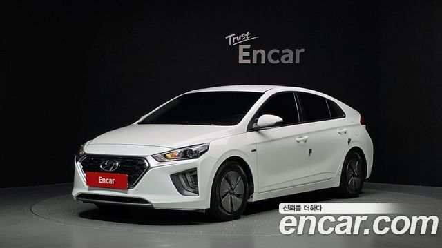 Hyundai Ioniq 1.6 HEV I — пробег 124 423 км — фото 1 из 5