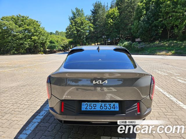Kia EV4 Long Range 2WD Air — пробег 14 677 км — фото 4 из 5