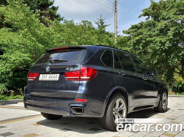 BMW X5 xDrive 30d M Sport package — пробег 274 215 км — фото 3 из 5