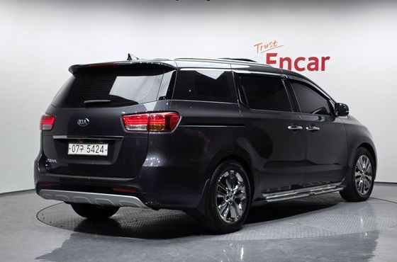 Kia Carnival 9-seater Noblesse — пробег 135 599 км — фото 2 из 5