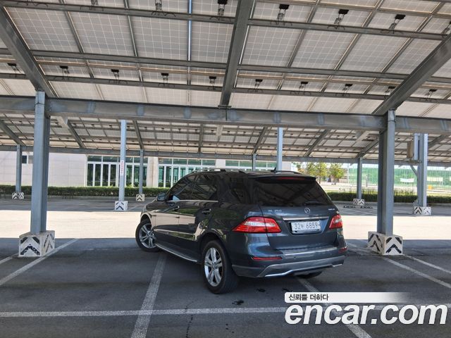 Mercedes-Benz M-class ML350 BlueTEC 4MATIC — пробег 130 000 км — фото 3 из 5