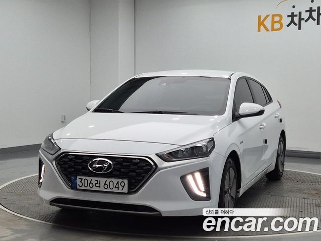 Hyundai Ioniq 1.6 HEV I — пробег 112 951 км — фото 1 из 5