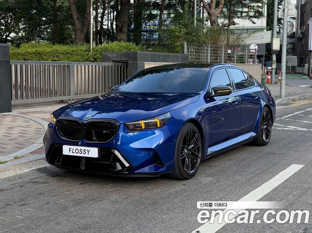 BMW M5 M5 Sedan — пробег 5 900 км — фото 1 из 5
