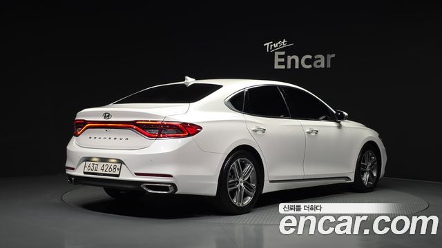 Hyundai Grandeur из Кореи Encar