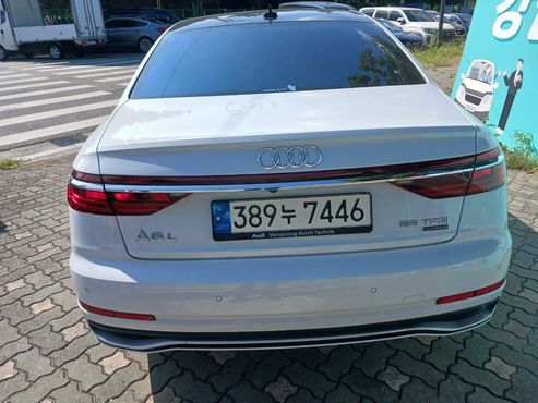 Audi A8 55 TFSI Quattro Premium LWB — пробег 22 060 км — фото 3 из 5