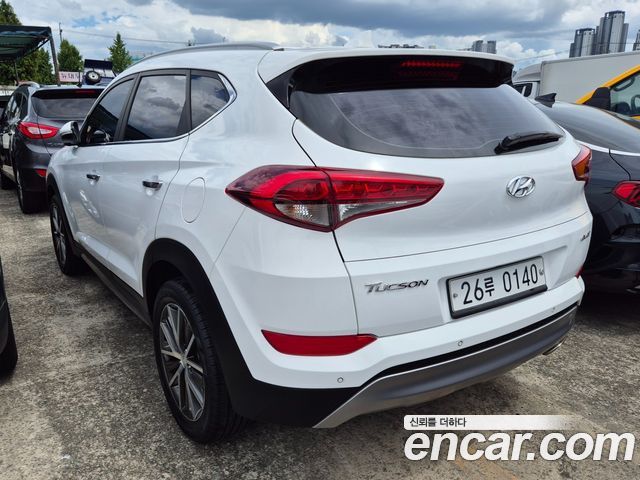 Hyundai Tucson Diesel 1.7 2WD Premium — пробег 89 168 км — фото 2 из 5