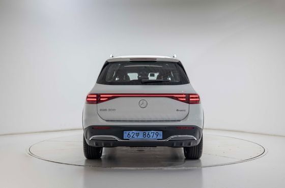 Mercedes-Benz EQB EQB300 4MATIC AMG Line — пробег 2 063 км — фото 4 из 5
