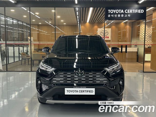 Toyota RAV4 2,5 4WD Hybrid LTD — пробег 9 476 км — фото 3 из 5