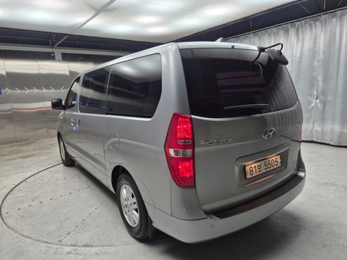 Hyundai Starex Van 5-Seater Modern — пробег 36 760 км — фото 5 из 5