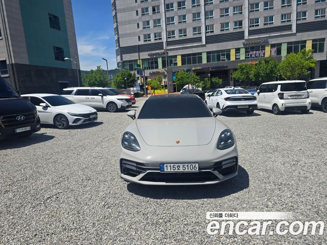 Porsche Panamera 2.9 AWD Platinum Edition — пробег 11 000 км — фото 1 из 5