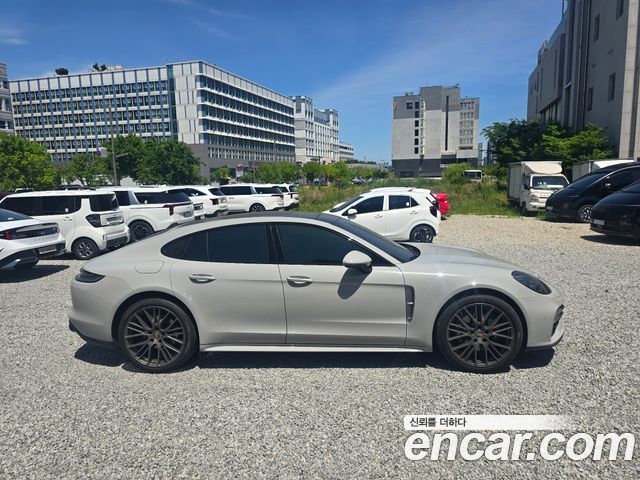 Porsche Panamera 2.9 AWD Platinum Edition — пробег 11 000 км — фото 4 из 5