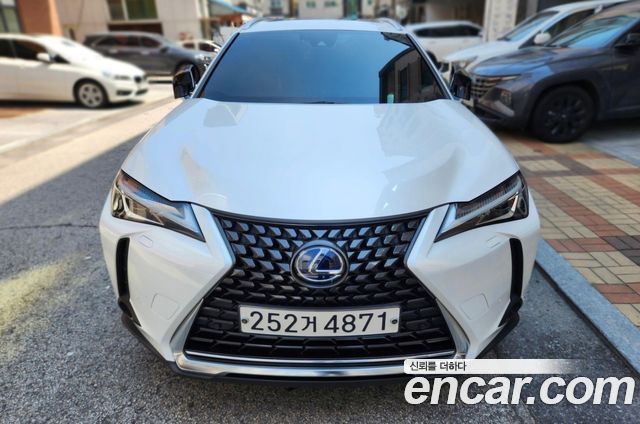 Lexus UX из Кореи Encar