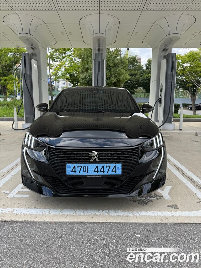 Peugeot 208 GT — пробег 37 500 км — фото 3 из 5