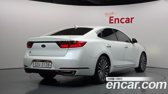 Kia K7 из Кореи Encar