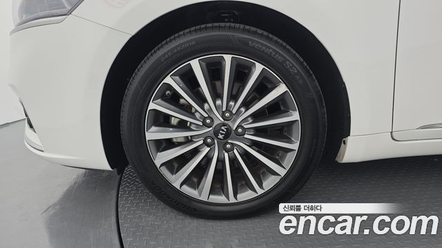 Kia K7 из Кореи Encar