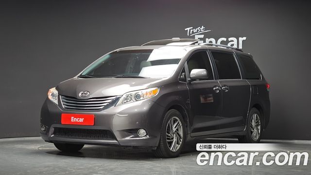 Toyota Sienna 3.5 — пробег 179 525 км — фото 1 из 5