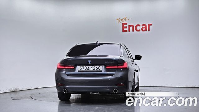 BMW 3-Series из Кореи Encar