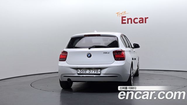 BMW 1-Series из Кореи Encar