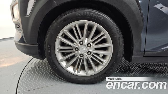 Hyundai Kona из Кореи Encar