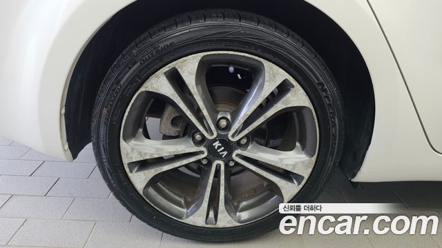 Kia K3 из Кореи Encar