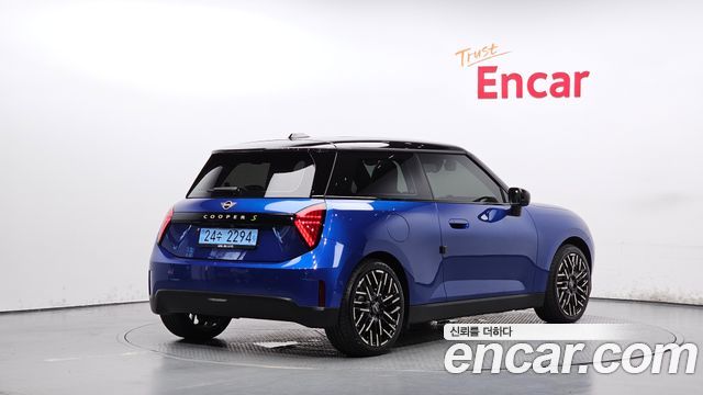Mini Cooper из Кореи Encar