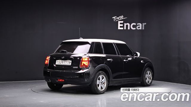 Mini Cooper из Кореи Encar