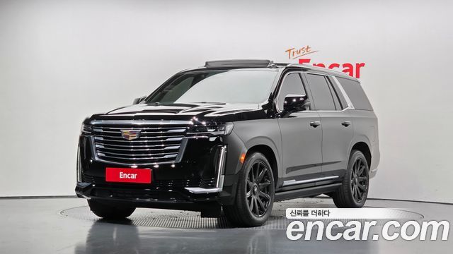 Cadillac Escalade 6.2 Premium Luxury Platinum — пробег 60 924 км — фото 1 из 5