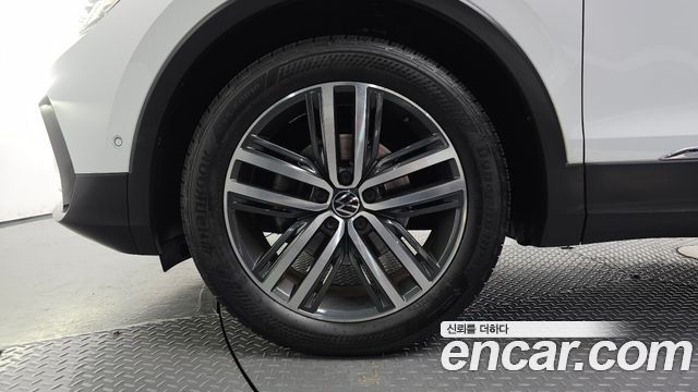 Volkswagen Tiguan из Кореи Encar