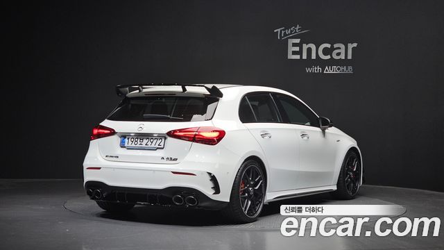 Mercedes-Benz A-Class AMG A45 S 4MATIC+ Hatchback — пробег 1 817 км — фото 2 из 5