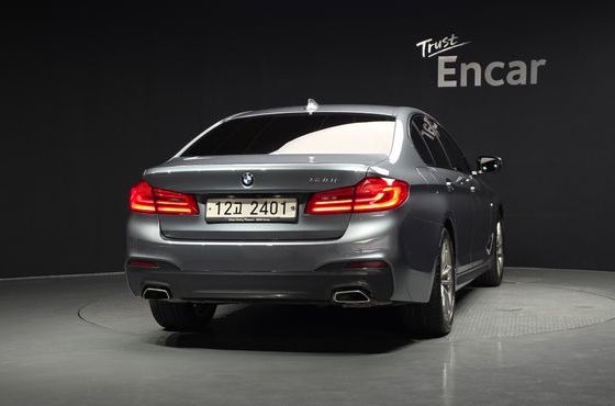 BMW 5-Series 530i M Sport Package — пробег 51 702 км — фото 4 из 5
